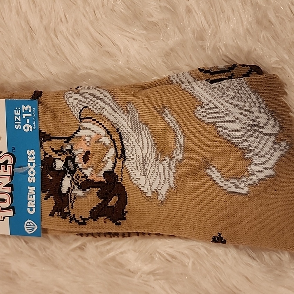 Taz Looney toons crew socks 9-13